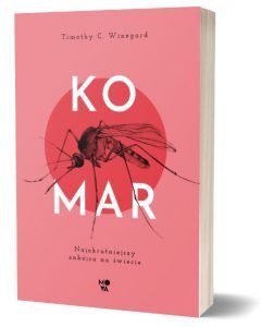 Recenzja książki Komar. Znajdziesz ją na TaniaKsiazka.pl